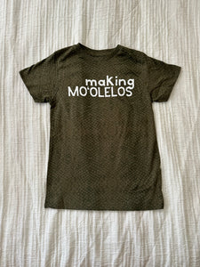 Making Mo'olelos youth shirt